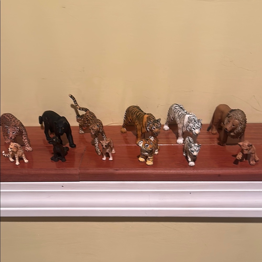 Schleich Wild Cat and baby Wildcats collection